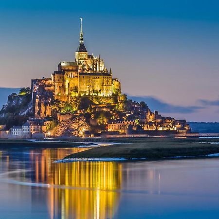 Charmant Logement T2 A 2 Pas De La Mer Granville Zewnętrze zdjęcie