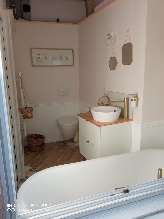 Charmant Logement T2 A 2 Pas De La Mer Granville Zewnętrze zdjęcie