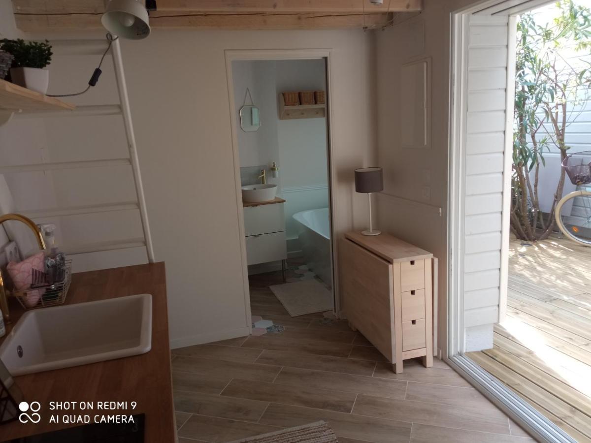 Charmant Logement T2 A 2 Pas De La Mer Granville Zewnętrze zdjęcie